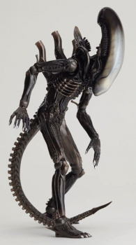 Revoltech Alien