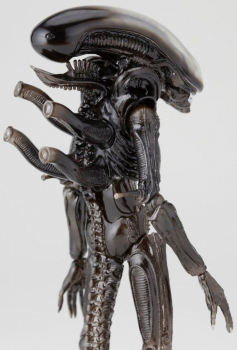 Revoltech Alien