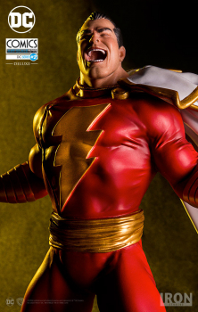 Shazam Statue 1/10