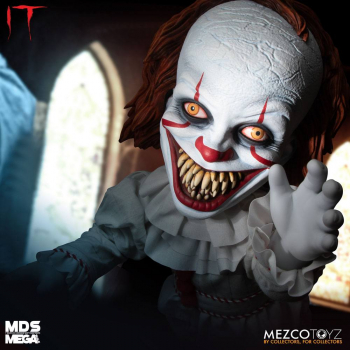 Sinister Pennywise Talking Doll Mezco Designer Series Mega Scale, It Chapter Two, 38 cm