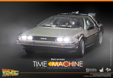 Hot Toys DeLorean