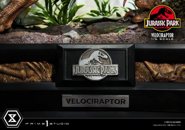 Velociraptor Attack Statue 1:6 Legacy Museum Collection, Jurassic Park, 38 cm