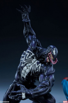 Spider-Man vs Venom