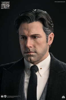 Bruce Wayne (Ben Affleck) Statue 1:4, Justice League, 51 cm