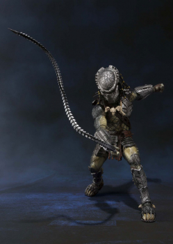 MonsterArts Predator Wolf