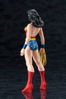 Wonder Woman Classic Statue