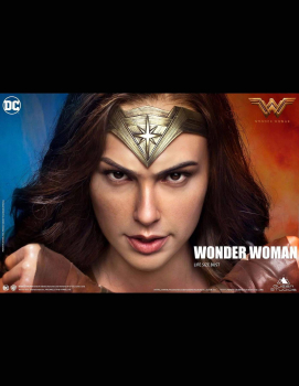 Wonder Woman Büste