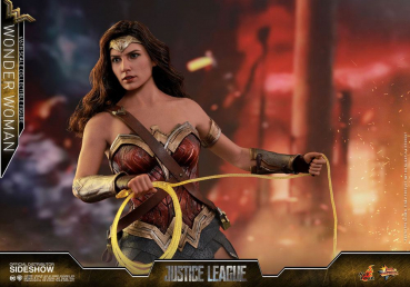 Wonder Woman Hot Toys