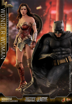 Wonder Woman Hot Toys