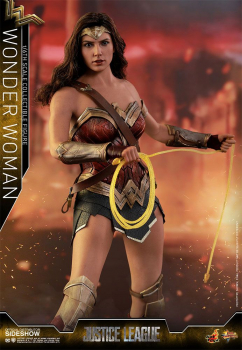 Wonder Woman Hot Toys