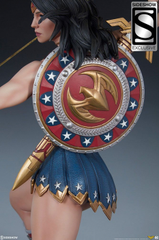 Wonder Woman Premium Format