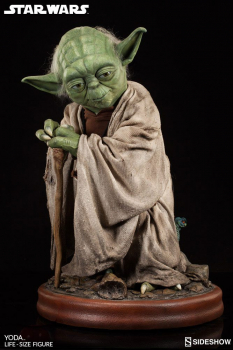 Yoda Life-Size Statue