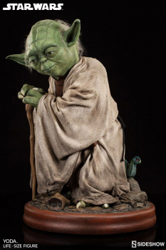 Yoda Life-Size Statue