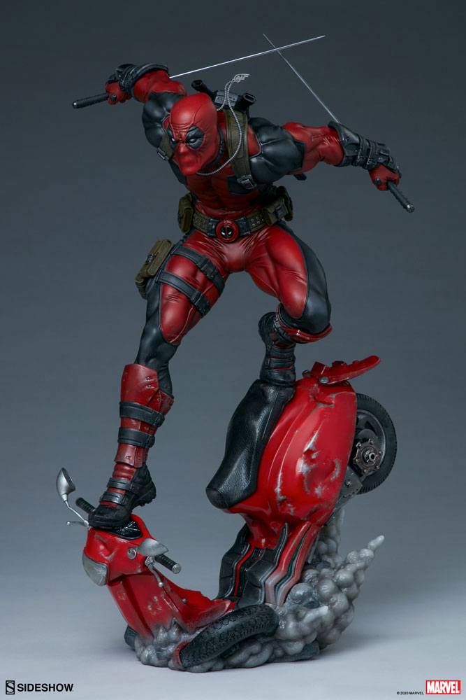 Deadpool Statue Premium Format, Marvel, 52 cm