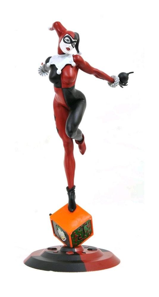 Classic Harley Quinn Statue DC Gallery, 23 cm BlacksBricks