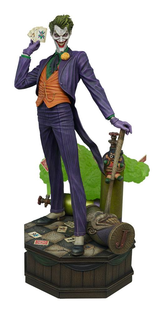 joker statuette