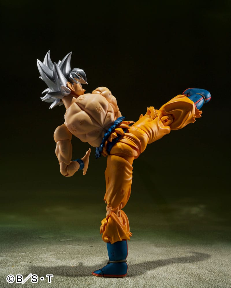 Son Goku Ultra Instinct Toyotarou Edition Action Figure Shfiguarts