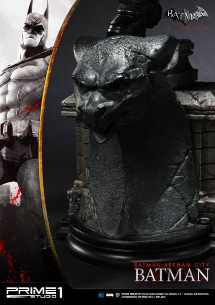 Batman Statue