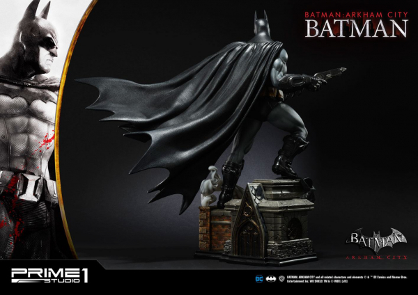 Batman Statue