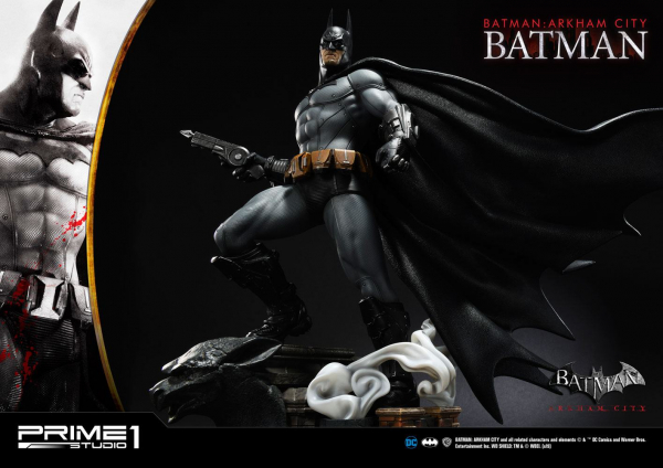 Batman Statue