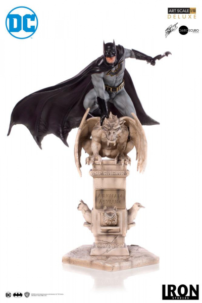 Batman Art Scale Deluxe