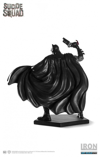 Batman Statue