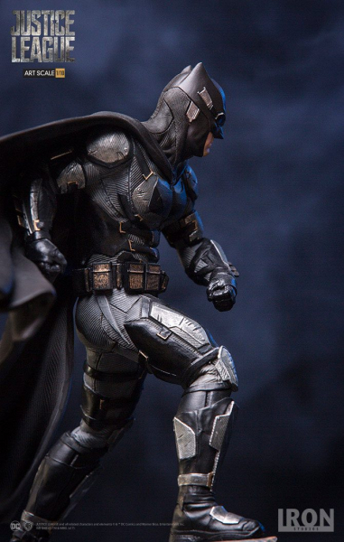 Batman Art Scale Statue