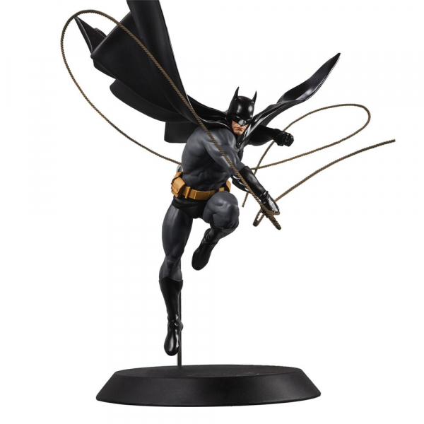 Batman Statue by Dan Mora, DC Designer Series, 40 cm