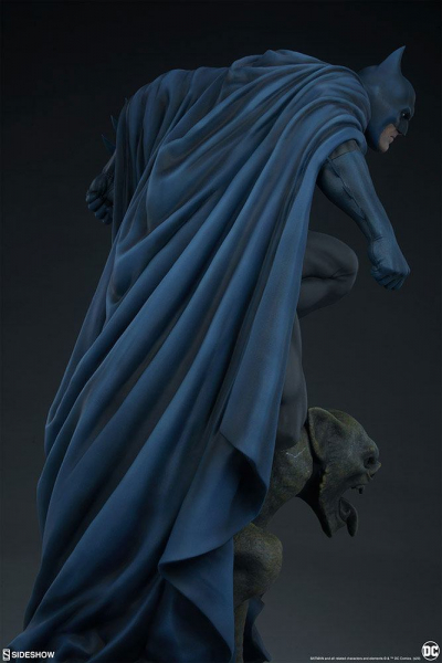 Batman Statue