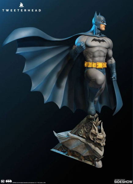 Batman Statue