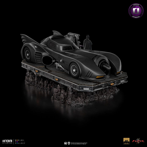 Batmobil Statue 1:10 Art Scale Deluxe, The Flash, 76 cm