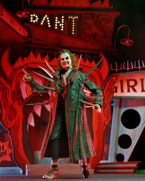 Ultimate Beetlejuice (Trench Coat with Spikes) Actionfigur & Dante's Inferno Room Deluxe Set