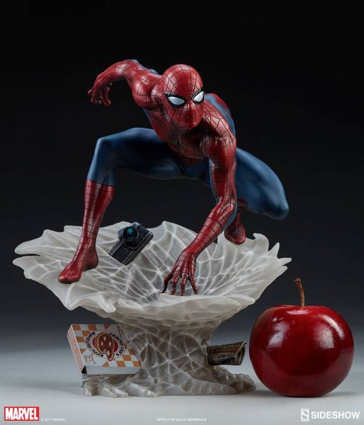 Mark Brooks Spider-Man Statue