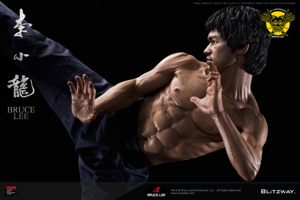 Bruce Lee Tribute Statue