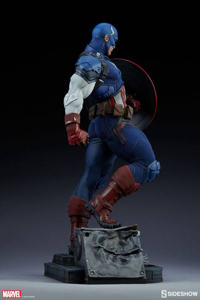 Captain America Premium Format