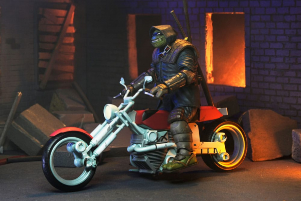 Casey Marie with Motorcycle Action Figure, Teenage Mutant Ninja Turtles: The Last Ronin - Lost Years, 18 cm