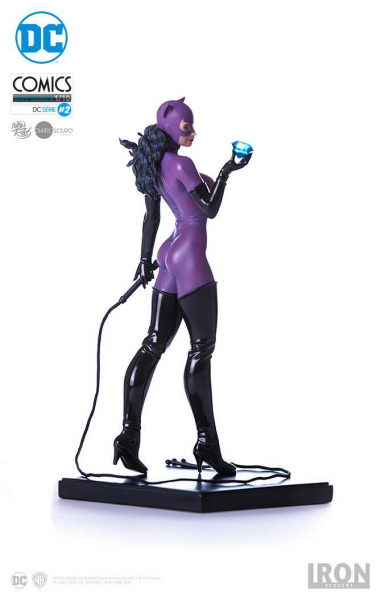 Catwoman Statue