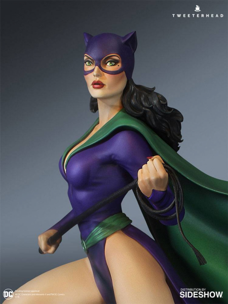 Catwoman Statue