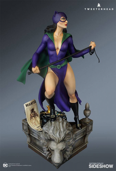 Catwoman Statue