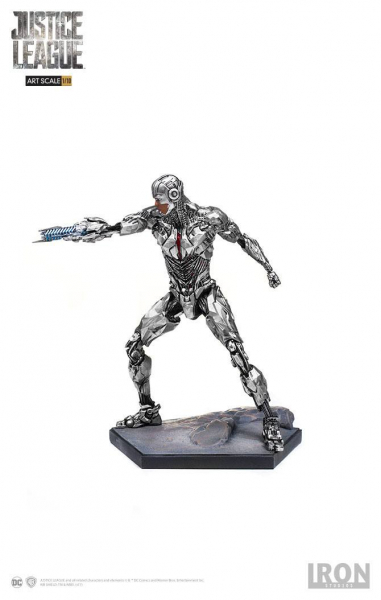 Cyborg Art Scale Statue