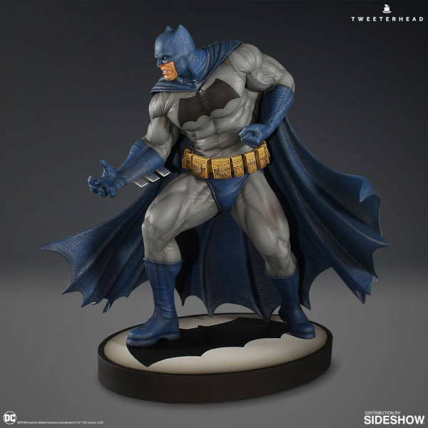 Dark Knight Statue