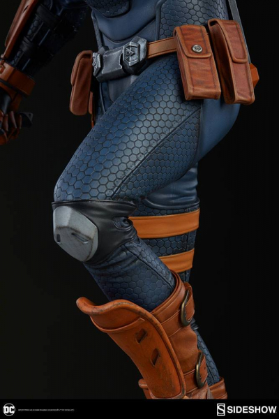 Deathstroke Premium Format