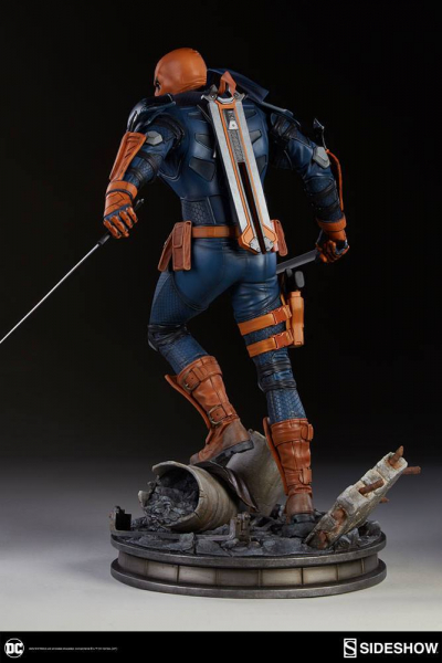 Deathstroke Premium Format