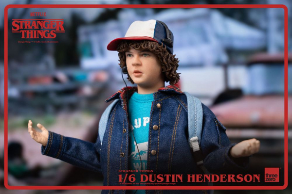 Dustin Henderson Action Figure 1/6, Stranger Things, 23 cm