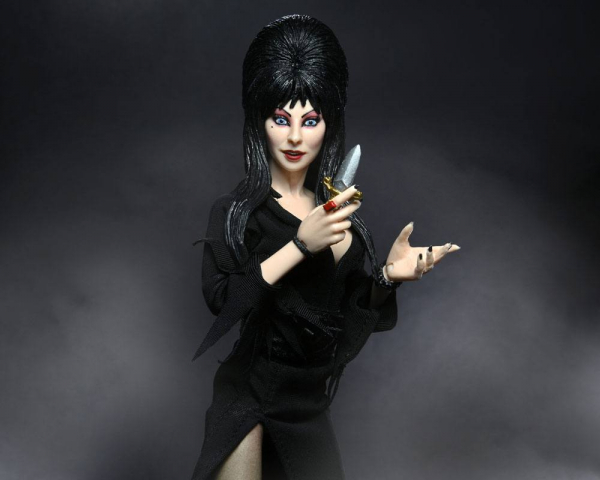 Elvira Retro-Actionfigur, Elvira - Herrscherin der Dunkelheit, 20 cm