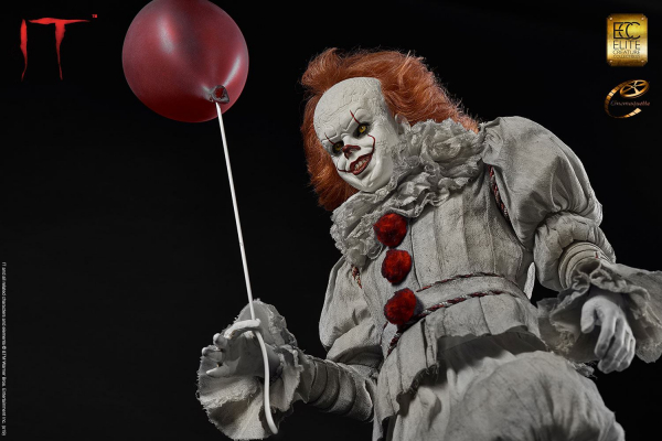 Pennywise Statue