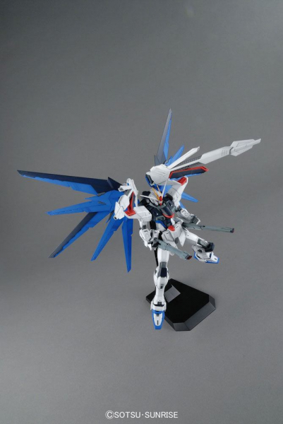 Freedom Gundam Ver. 2.0