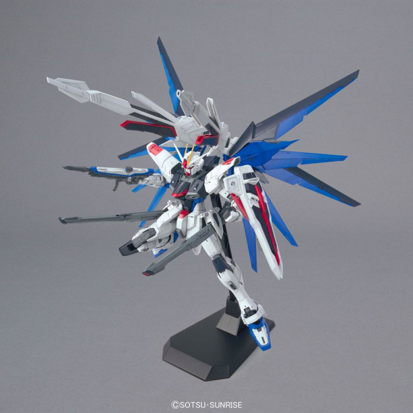 Freedom Gundam Ver. 2.0