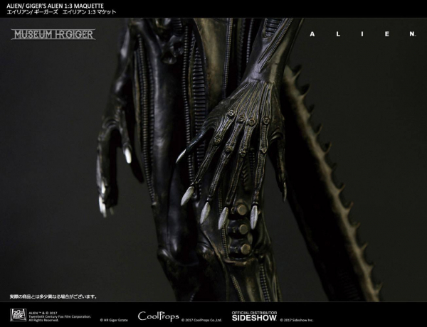 Giger's Alien 1/3