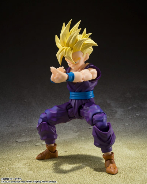 Super Saiyan Son Gohan (The Warrior Who Surpassed Goku) Action Figure S.H.Figuarts, Dragon Ball Z, 11 cm